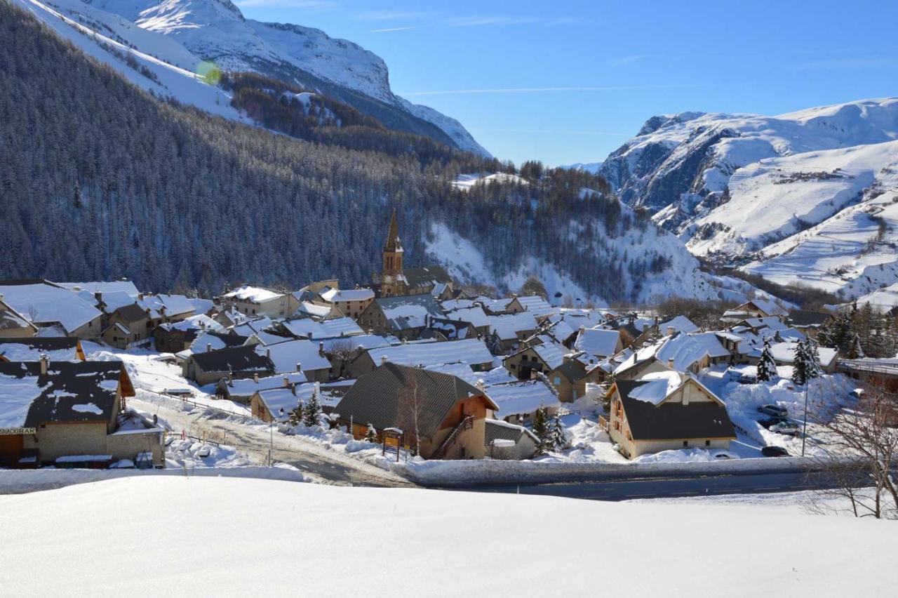 Le Gite Les Melezes Виллар-д'Арен Экстерьер фото